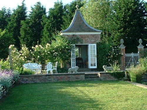 לינה וארוחת בוקר Malpas  Manor Farm Egerton מראה חיצוני תמונה